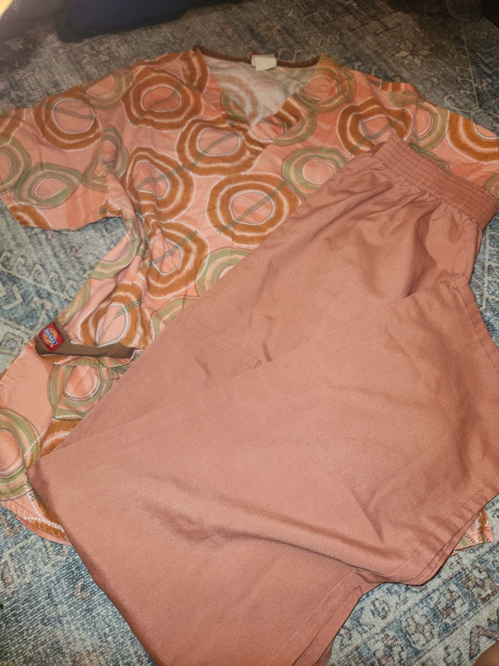 Scrub Set In Peach